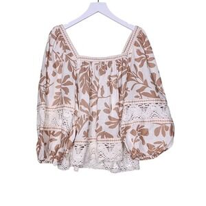 Christian Siriano NY Crochet Peasant Tan White Floral Linen Blouse Boho Cottage